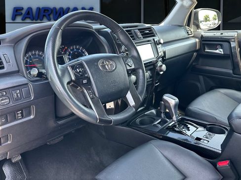 Used 2019 Toyota 4Runner 4WD image 15