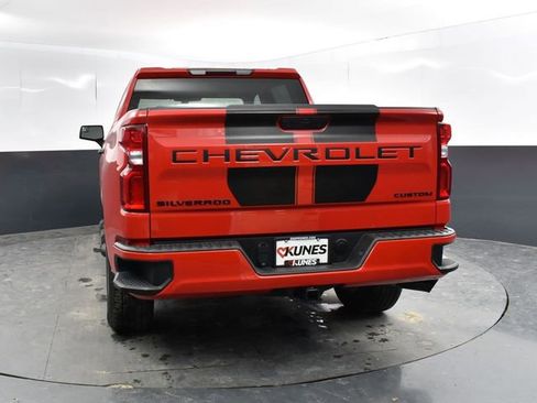 Used 2022 Chevrolet Silverado 1500 Custom w/ Rally Edition image 7