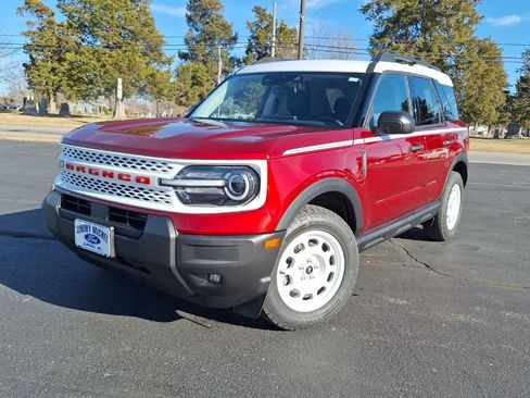 New 2025 Ford Bronco Sport Heritage w/ Convenience Package image 31