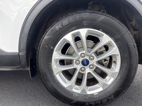 Used 2021 Ford Escape SE w/ Convenience Package AWD/4WD image 12