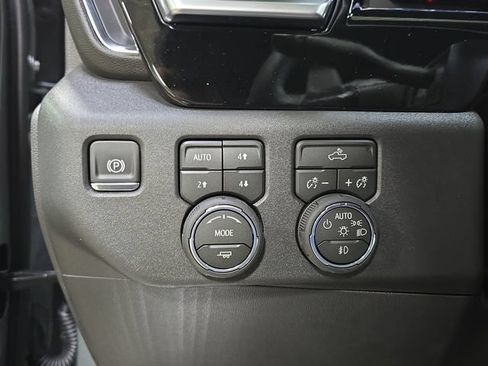 New 2026 Chevrolet Silverado 1500 LT Trail Boss w/ Convenience Package II AWD/4WD image 28