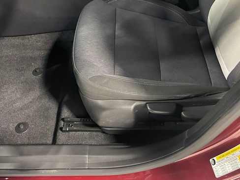 Used 2024 Chevrolet Trax LS w/ LS Convenience Package image 20