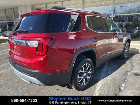 Used 2023 GMC Acadia SLT image 7