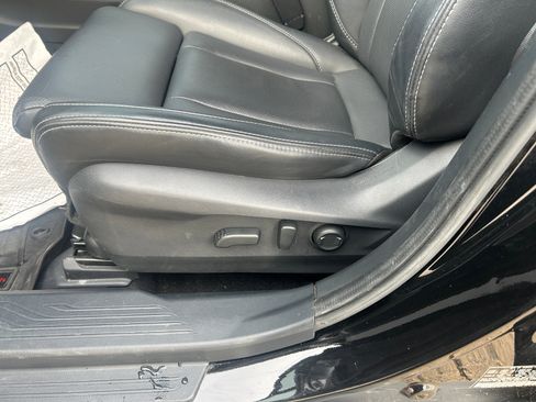 Used 2021 Subaru Outback Limited image 16