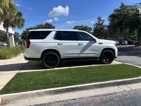 Used 2022 GMC Yukon Denali AWD/4WD image 4