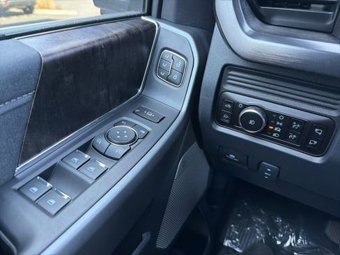 New 2026 Ford F250 Lariat w/ Chrome Package AWD/4WD image 25