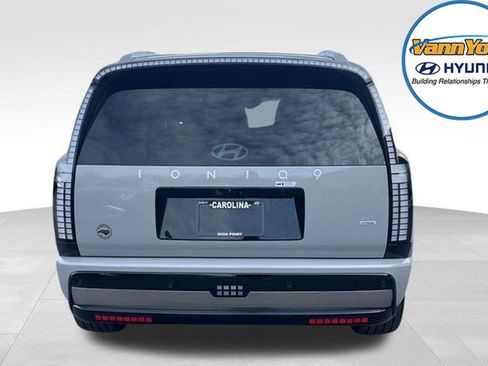 New 2026 Hyundai Ioniq 9 Calligraphy image 6