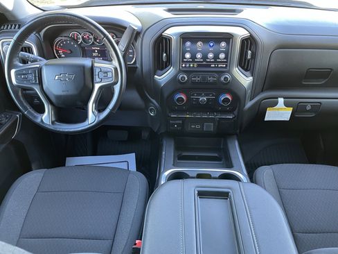 Used 2021 Chevrolet Silverado 1500 RST image 15