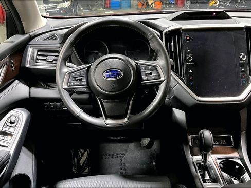 Used 2024 Subaru Ascent Touring image 5
