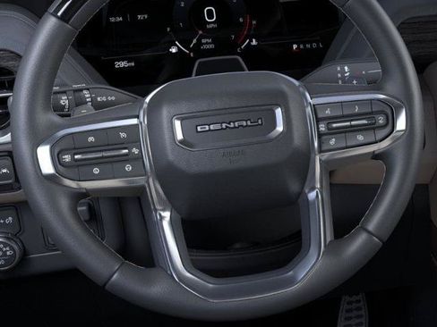 New 2026 GMC Yukon XL Denali Ultimate w/ LPO, Illumination Package AWD/4WD image 19