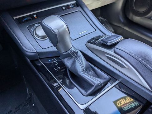 Used 2018 Lexus ES 350 w/ Navigation System Package FWD image 11