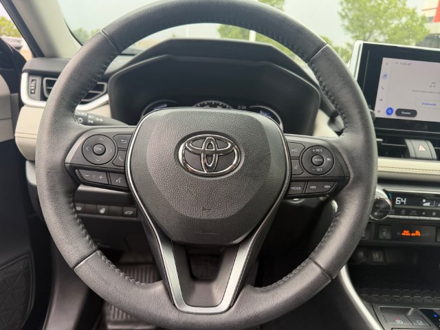 Certified 2023 Toyota RAV4 XLE w/ Convenience Package AWD/4WD image 14