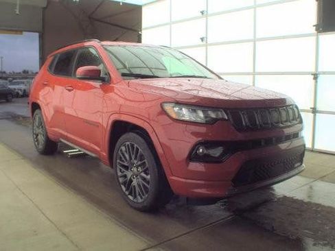 Used 2022 Jeep Compass Limited image 5