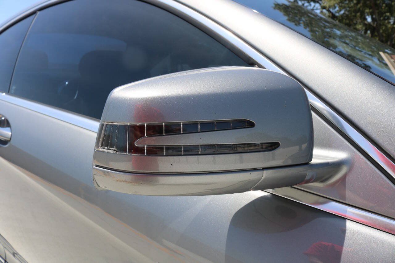 Used 2010 Mercedes-Benz CL 550 4MATIC image 19