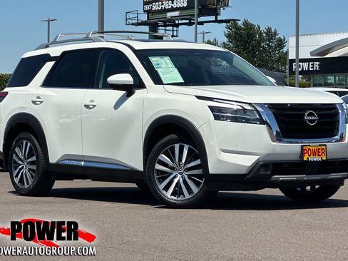 Used 2022 Nissan Pathfinder Platinum AWD/4WD image 1