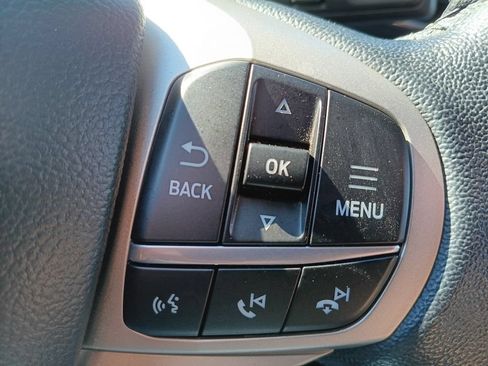 Used 2022 Ford Explorer XLT w/ Equipment Group 202A AWD/4WD image 7