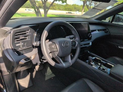 Certified 2023 Lexus RX 350 FWD image 6