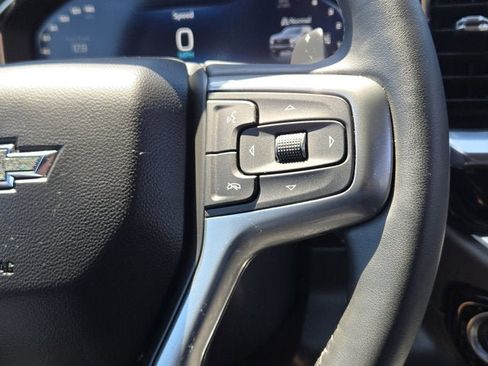 Used 2024 Chevrolet Silverado 1500 LT Trail Boss w/ LT Trail Boss Premium Package AWD/4WD image 31