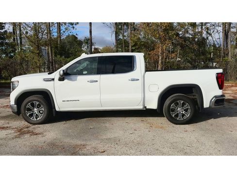 Certified 2024 GMC Sierra 1500 SLT image 6