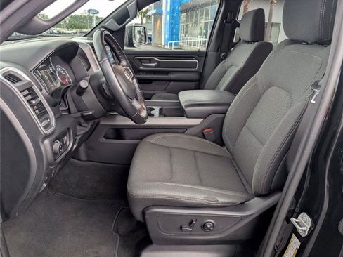 Used 2020 RAM 1500 Big Horn AWD/4WD image 11