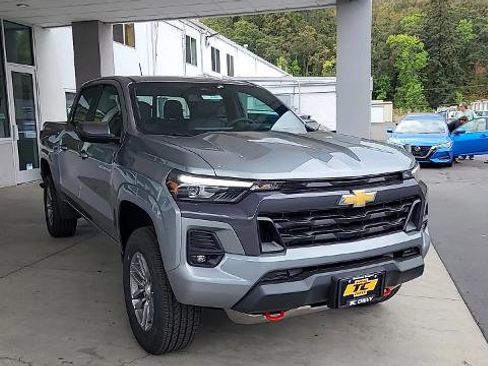 New 2024 Chevrolet Colorado LT w/ LT Convenience Package III image 39