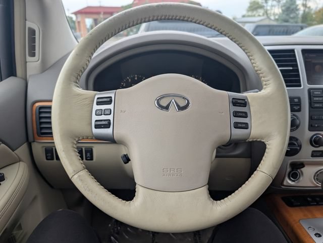 Used 2010 INFINITI QX56 4WD image 10