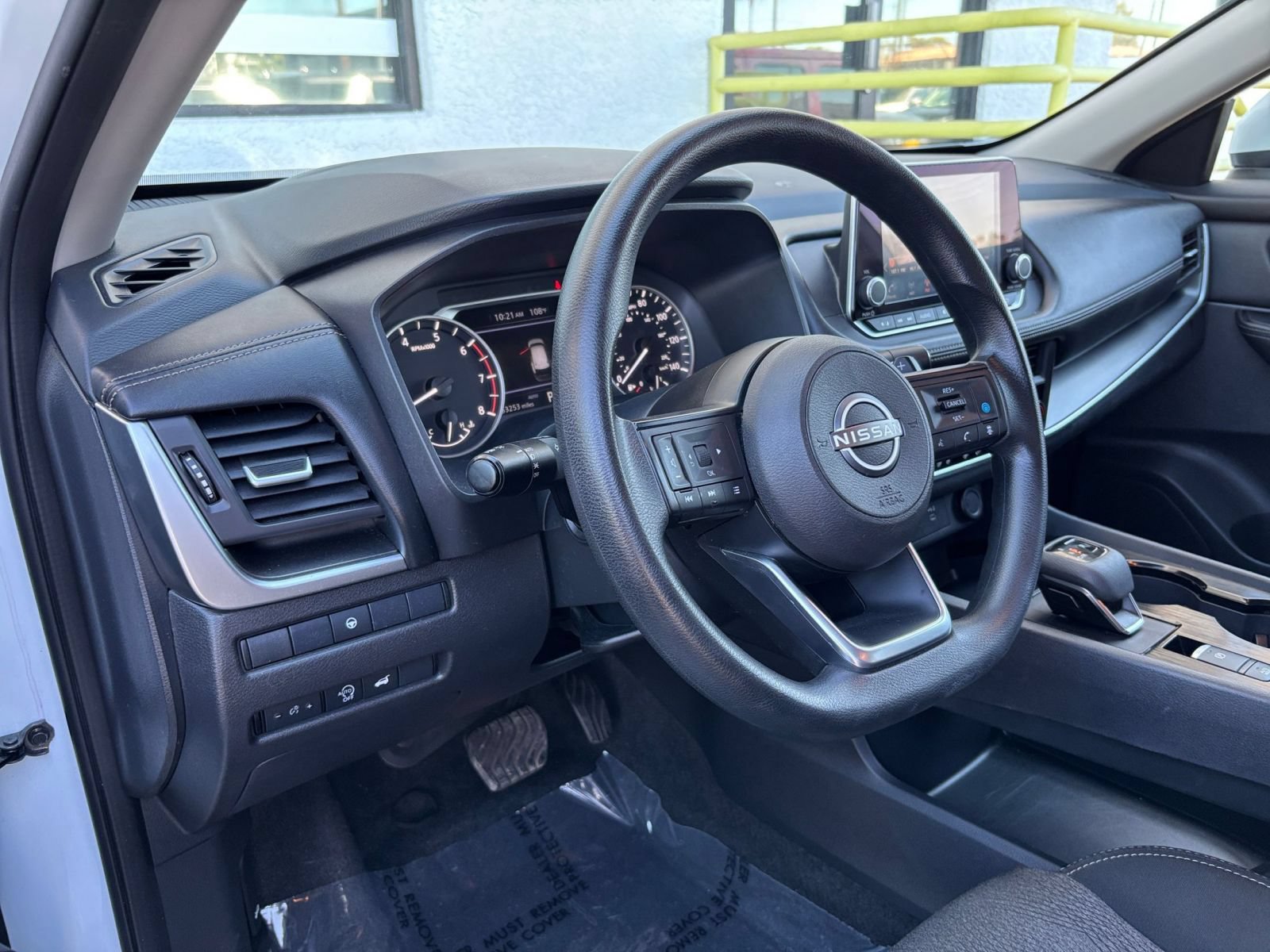 Used 2024 Nissan Rogue SV AWD/4WD image 35