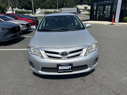 Used 2013 Toyota Corolla L FWD image 3