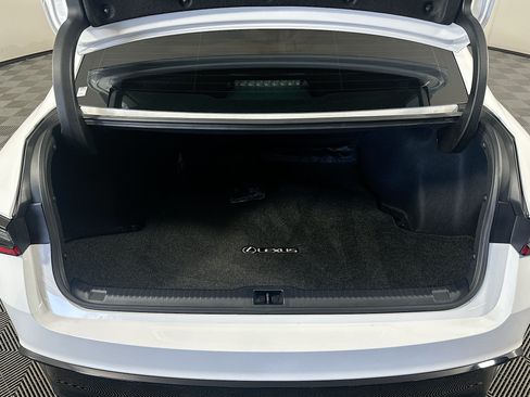 Used 2025 Lexus IS 350 F Sport RWD image 28