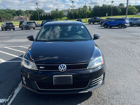 Used 2014 Volkswagen Jetta GLI Autobahn FWD image 9