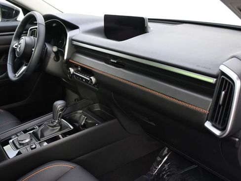 Used 2025 MAZDA CX-50 AWD 2.5 Turbo w/ Premium Pkg image 15