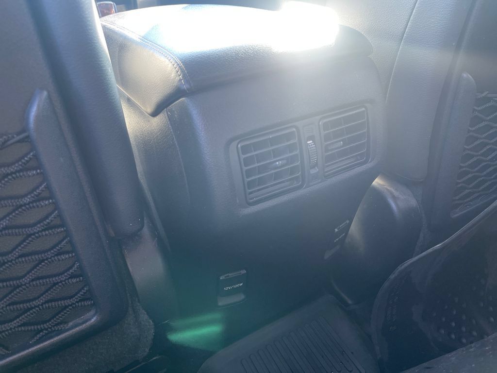 Used 2019 Toyota 4Runner Limited AWD/4WD image 30