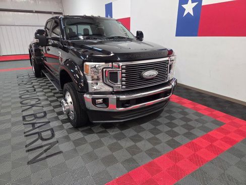 Used 2020 Ford F450 Lariat w/ Lariat Value Package image 16