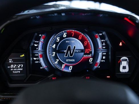 Used 2018 Lamborghini Aventador S AWD/4WD image 13