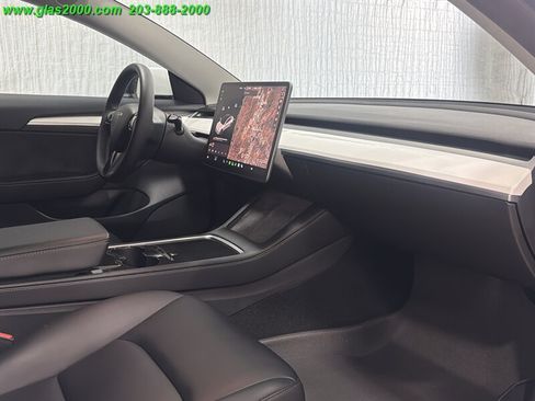 Used 2022 Tesla Model 3 Long Range AWD/4WD image 5