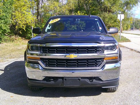 Used 2018 Chevrolet Silverado 1500 LT image 2