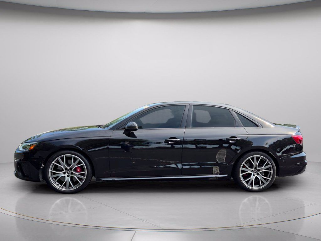Used 2023 Audi S4 Prestige w/ Prestige Package AWD/4WD image 3