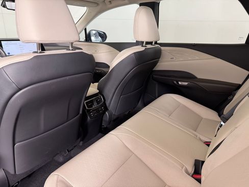 Used 2024 Lexus RX 350 RX 350 image 22
