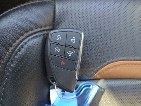 Used 2024 GMC Sierra 3500 AT4 w/ AT4 Premium Plus Package image 40