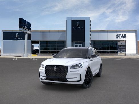 New 2023 Lincoln Corsair Reserve w/ Equipment Group 202A AWD/4WD image 2