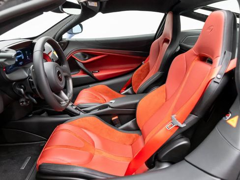 New 2026 McLaren 750S RWD image 10