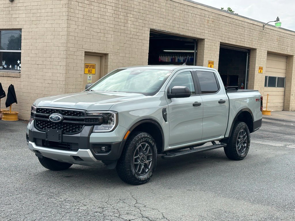 Used 2024 Ford Ranger XLT w/ FX4 Off-Road Package AWD/4WD image 2