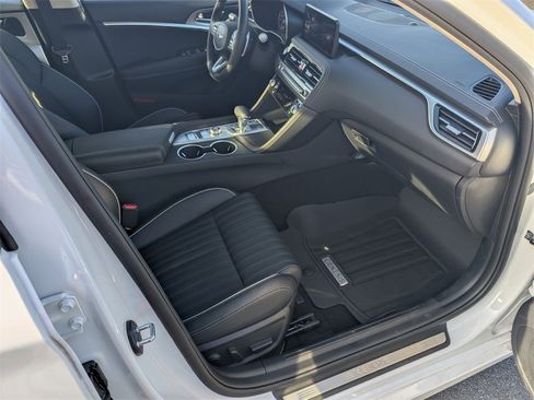 Used 2026 Genesis G70 2.5T Prestige image 12