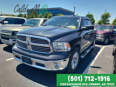 Used 2016 RAM 1500 Lone Star RWD image 1