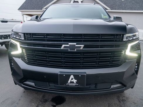 Used 2023 Chevrolet Tahoe RST image 9