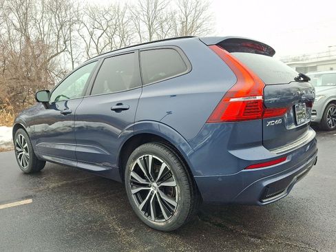 Used 2023 Volvo XC60 B5 Plus w/ Protection Package Premier image 4