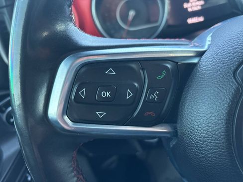 Used 2018 Jeep Wrangler Unlimited Rubicon AWD/4WD image 22