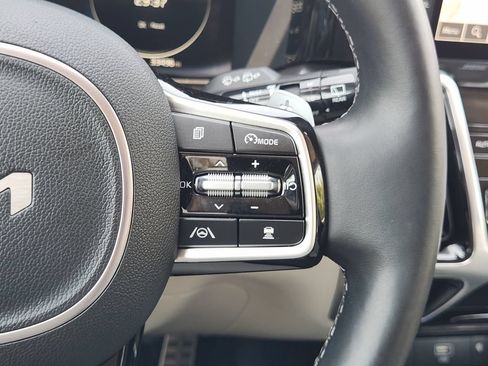 Certified 2022 Kia Sorento SX Prestige AWD/4WD image 31