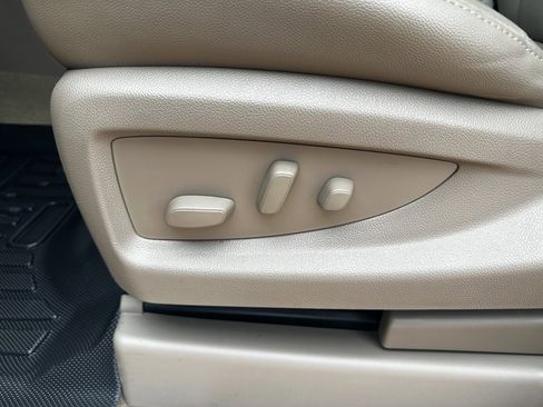 Used 2018 GMC Yukon SLT w/ Open Road Package image 26