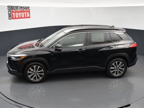 Used 2023 Toyota Corolla Cross XLE w/ Convenience Package AWD/4WD image 21